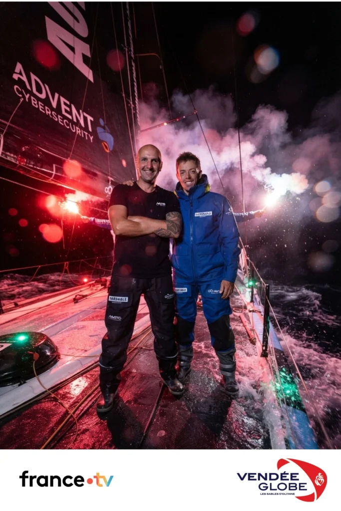 Animation photo IA : un participant en skipper à bord d'un voilier de course